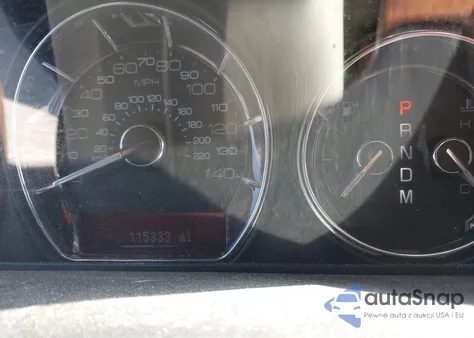 2010 Lincoln Mks z USA, uszkodzony, nr VIN 1LNHL9DR3AG608798